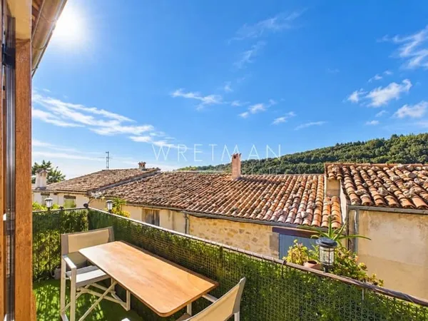 Maison de village divisée en deux appartements - Mons
