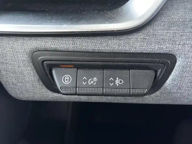 Renault Clio tce 90 ch gsr2 — photo 11
