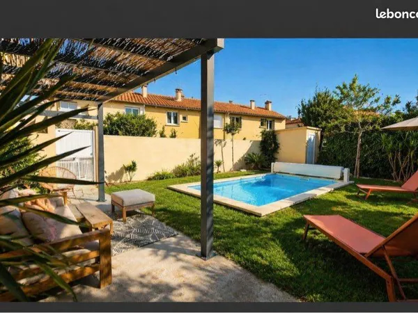 Maison 117m2 - 4 pièces - Piscine