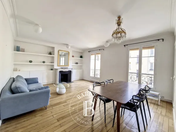Le service location de la Maison BARNES vous propose ce bien :