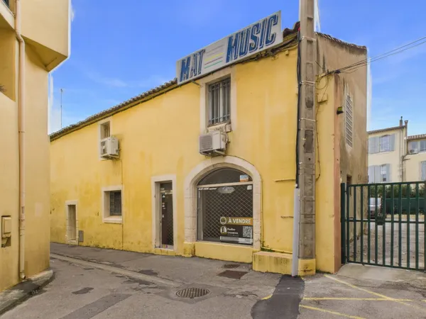 GRAND LOCAL OU HABITATION - NARBONNE