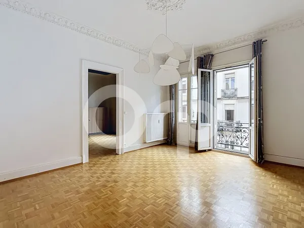 Appartement 4 pièces 124 m²