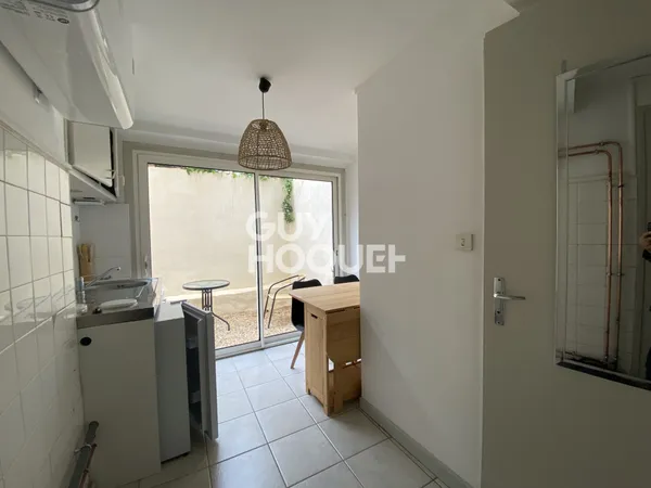 Immeuble à vendre de 81.64 m²