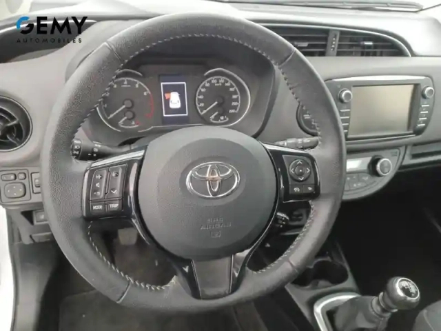 Toyota Yaris 110 vvt-i — photo 34