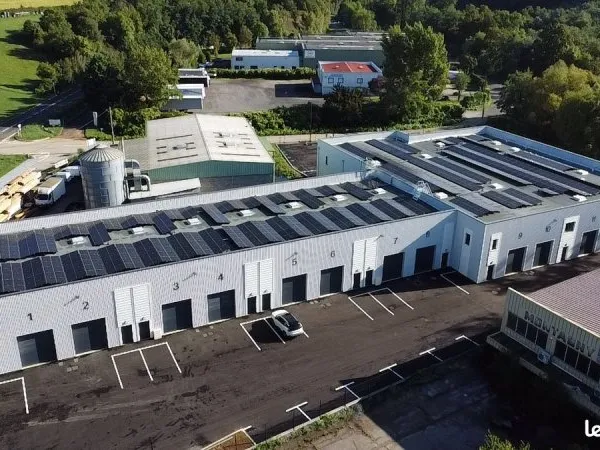 Local 139 m² L'Arbresle