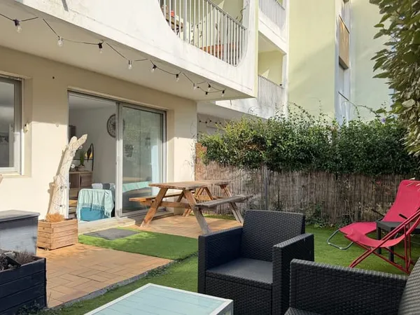 Studio 1 pièce 28 m²