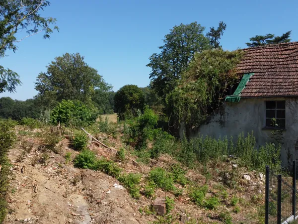 GRANGE A RÉHABILITER - NEAUPHLE-LE-CHATEAU -