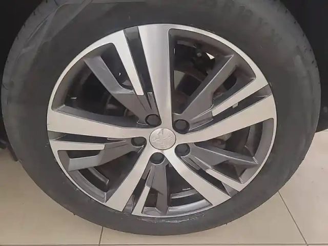Peugeot 3008 puretech 130ch s&amp;s eat8 — photo 38