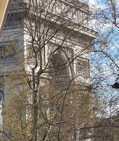 Bureaux de prestige place de l'etoile