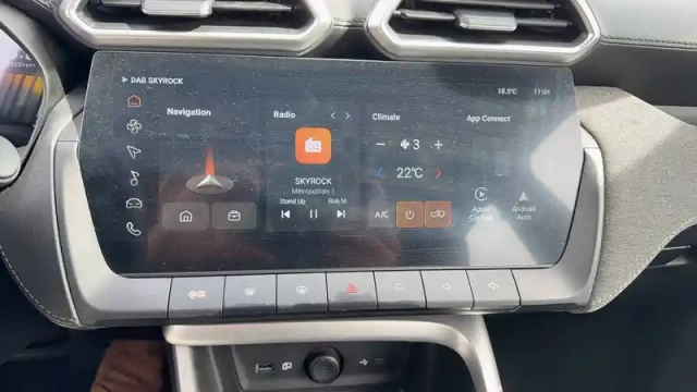 Mg Zs 1.5 l hybrid+ 197 ch — photo 5
