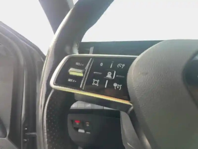 Renault Megane e-tech electric ev60 220ch techno super charge -c — photo 11