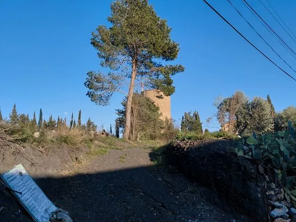 Parcelle viabilisée de 466m2