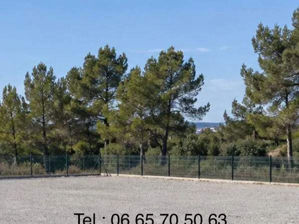 À louer Terrain de stockage de 2 500 m² à Gujan-Mestras