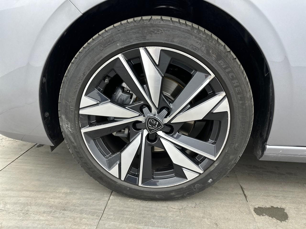 Peugeot 308 puretech 130ch s&s bvm6 allure — photo 14