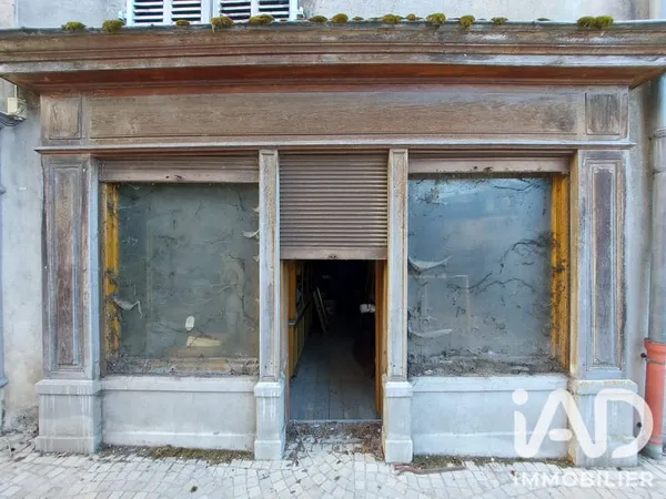Local commercial 3 pièces 64 m²