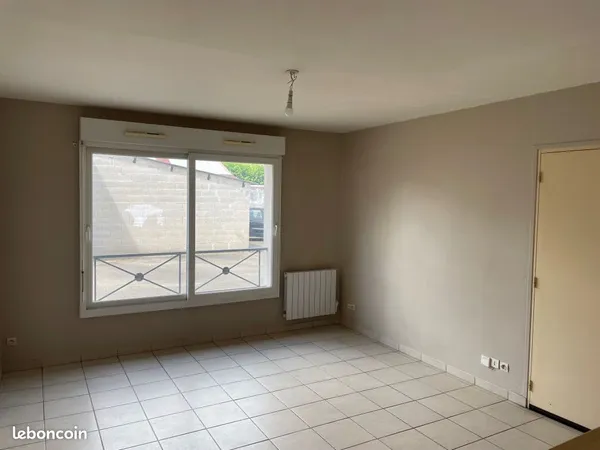 Appartement type 2 dans résidence avec parking
