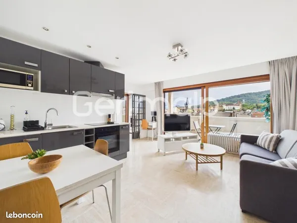 Appartement 5 pièces 104 m²