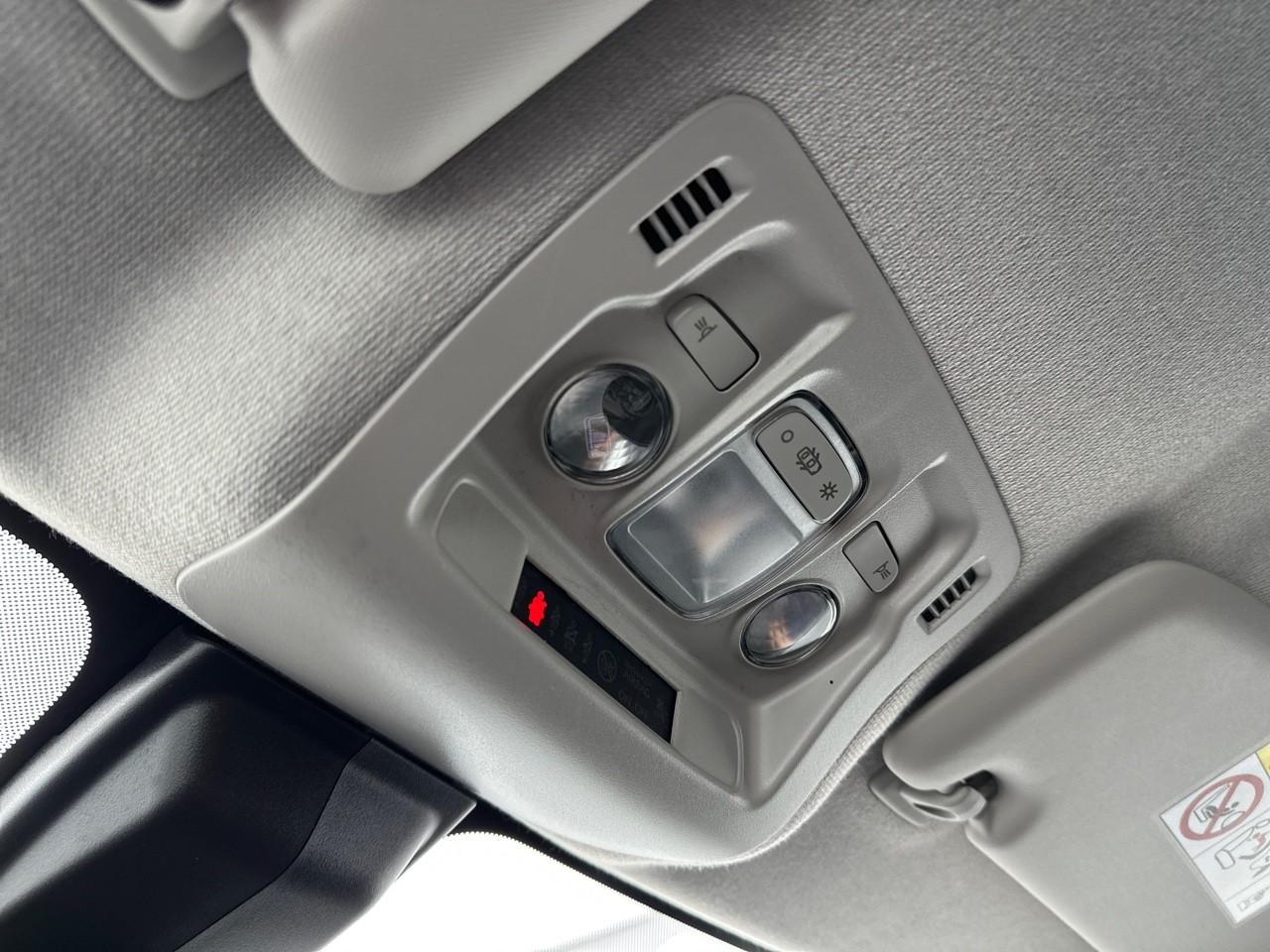 Citroën C3 bluehdi 100 s&s bvm6 shine — photo 28