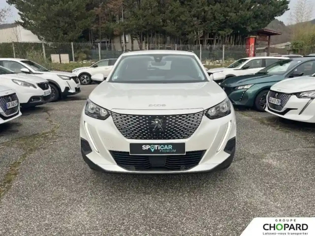 Peugeot 2008 puretech 100 s&amp;s bvm6 — photo 2