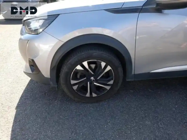 Peugeot 2008 1.5 bluehdi 130ch s&amp;s allure eat8 125g — photo 13