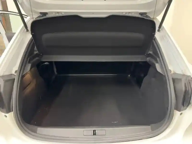 Peugeot 208 puretech 75 s&amp;s bvm5 — photo 26