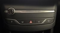 Peugeot 308 1.2 PureTech 130ch E6.3 S&S Allure — photo 28