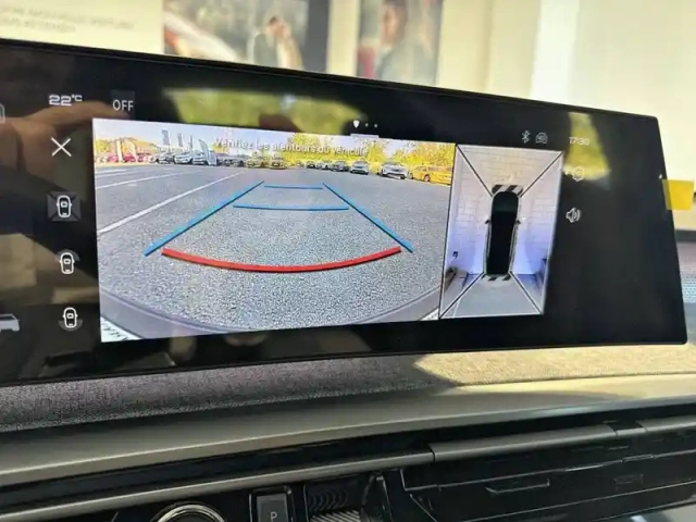 Peugeot 3008 hybrid 145 e-dcs6 — photo 35