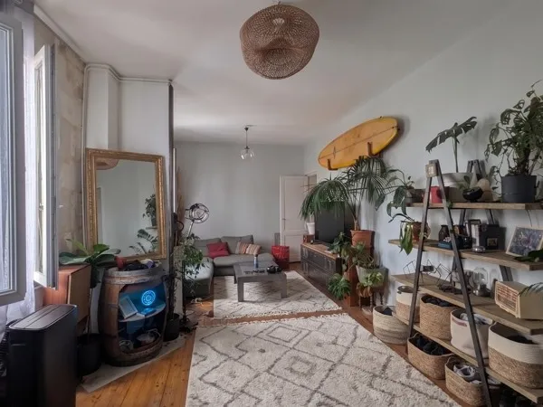 Appartement 3 pièces 8 m²