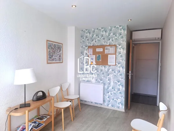 Bureau 117 m²