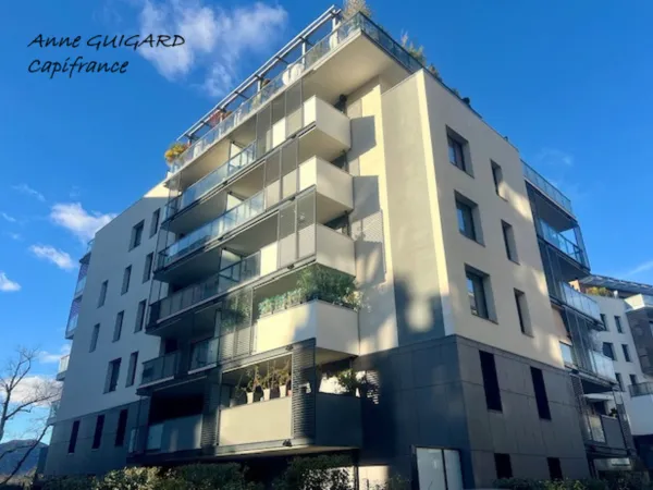 Parking/Garage/Box 13 m²