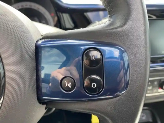 Renault Twingo 0.9 tce 95ch signature edc — photo 12