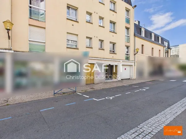APPARTEMENT F4 DE 87 M²  MAYENNE, PLACE GAMBETTA