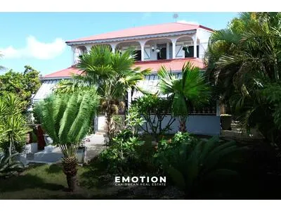 Villa Elégante Créole T5 à Saint-François ( Guadeloupe)
