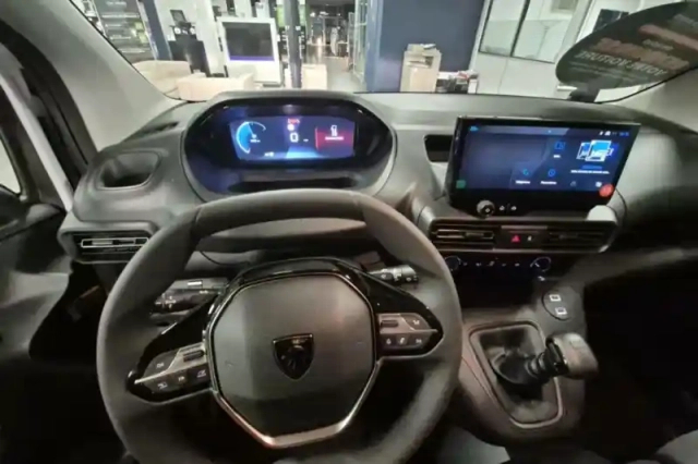 Peugeot Partner fourgon m 1000 kg bluehdi 130 s&amp;s bvm6 — photo 86