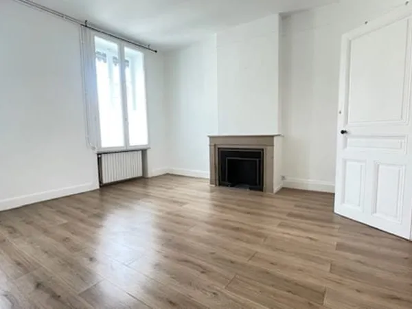 Appartement Sainte Colombe 5 pièce(s)