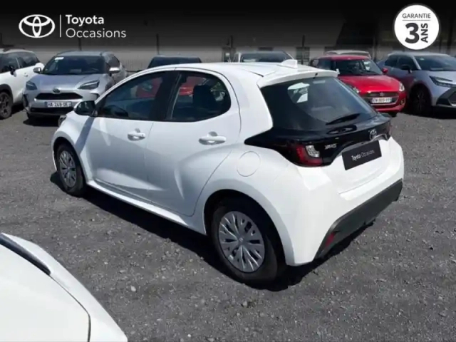 Toyota Yaris 70 vvt-i dynamic business 5p my22 — photo 2