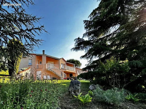 Maison 8 pièces 175 m²