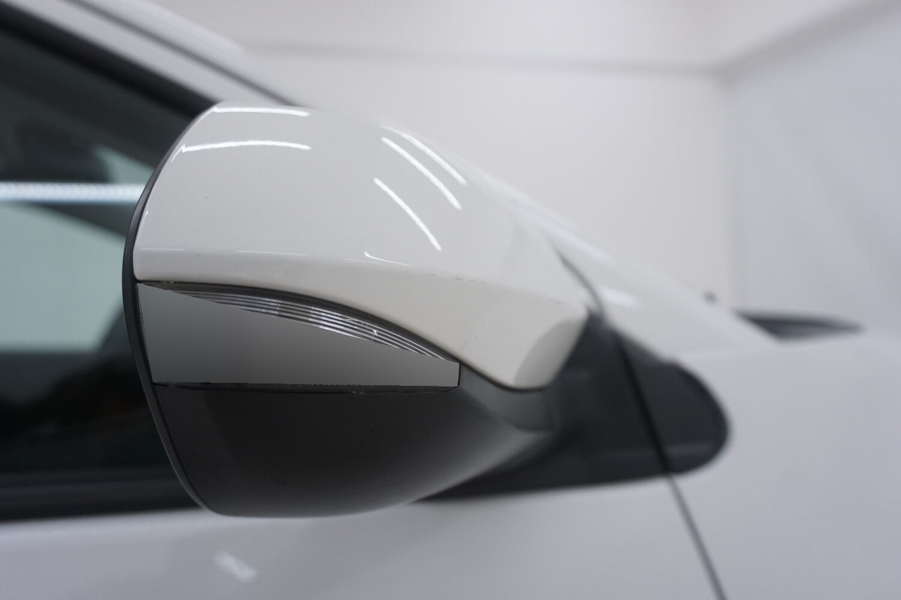 Toyota Yaris 4 — photo 26