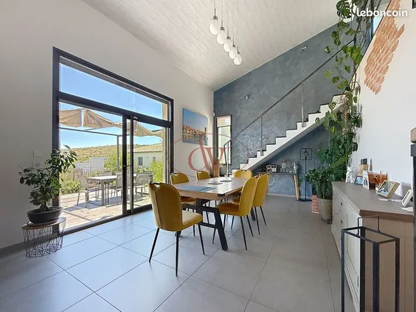 Villa 4 pièces 127 m²