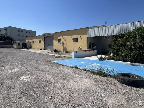 Parking 626 m²