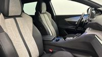 Peugeot 3008 HYBRID 225ch GT e-EAT8 — photo 15