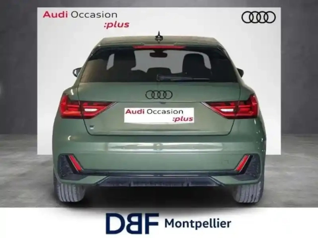 Audi A1 30 tfsi 116 ch s tronic 7 s line — photo 4