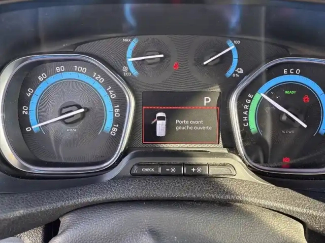 Peugeot Expert fgn tole xl electrique 75kwh 136ch — photo 25