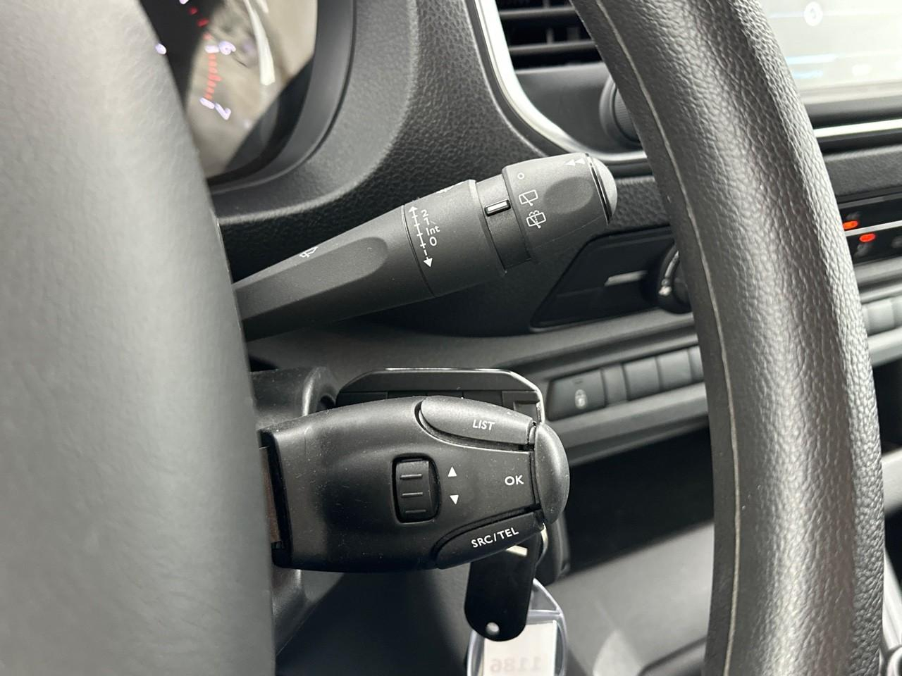 Peugeot Expert combi long bluehdi 120ch s&s bvm6 — photo 20