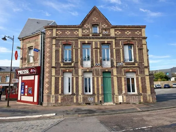 Immeuble de rapport 8 pièces 180 m²