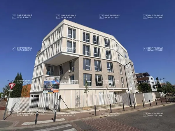 Bureaux 399 m²