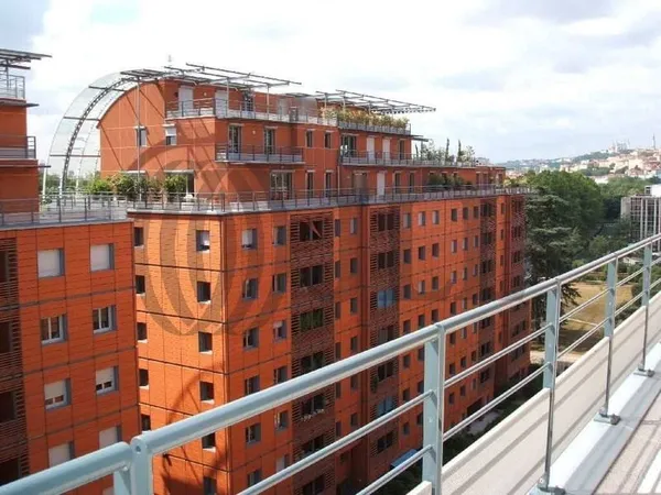 Bureau 437 m²