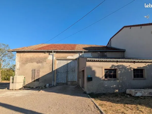 Ferme 2 pièces 140 m²