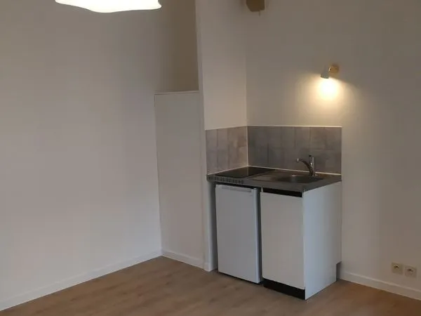 Studio Mantes La Jolie Gare 21 m2