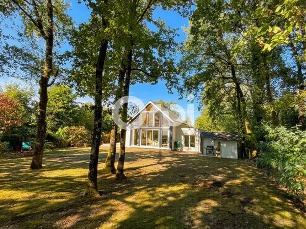 Maison 5 pièces 186 m²